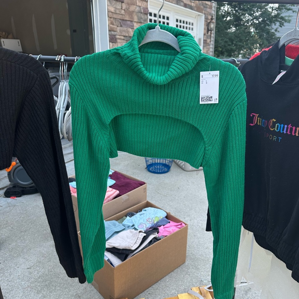 H&M Vibrant Green Turtleneck Sweater